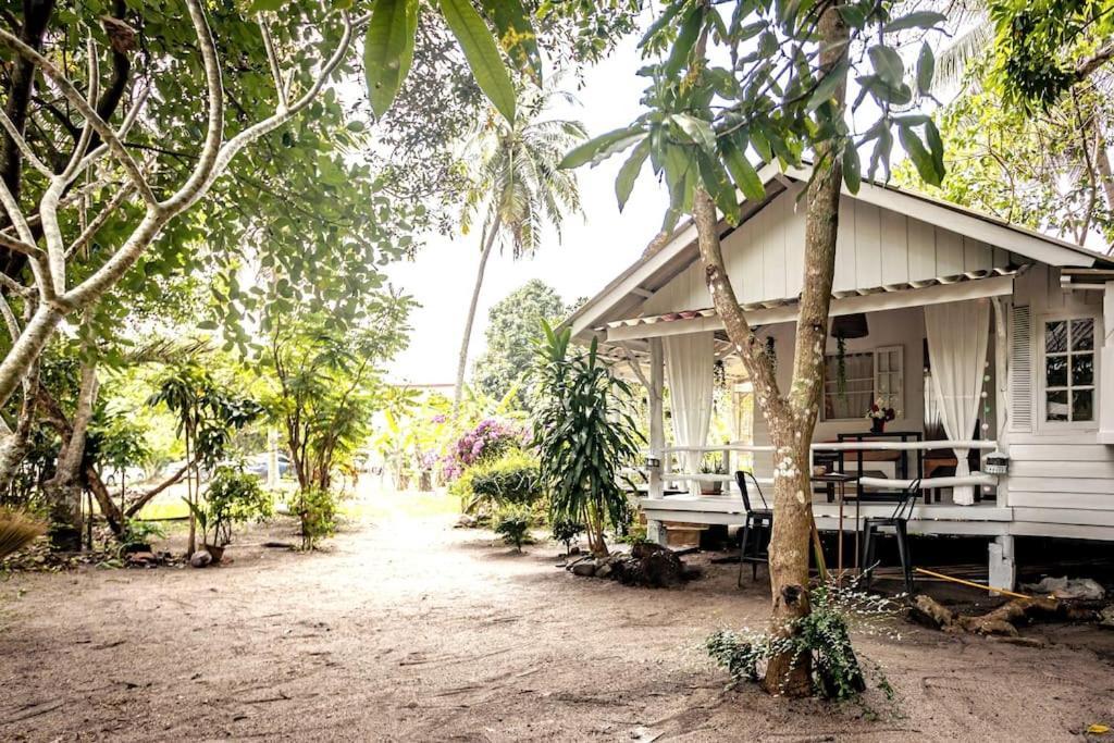 Villa Wonderworld Resort Ban Nua Exterior foto